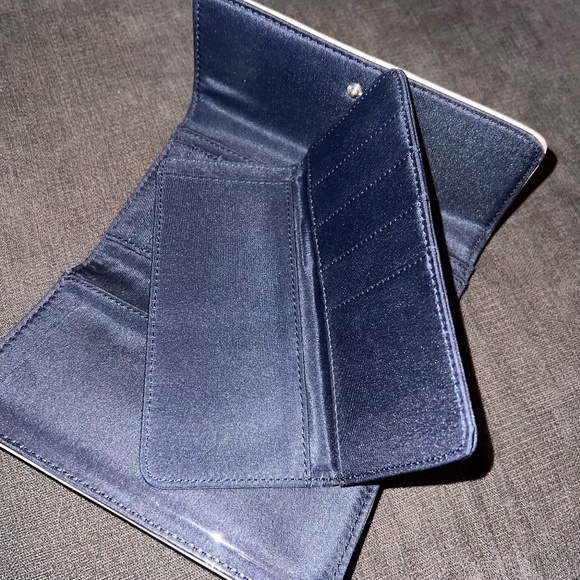 Tommy Hilfiger Trifold Wallet for Women - Pink Blush - Picture 6 of 10